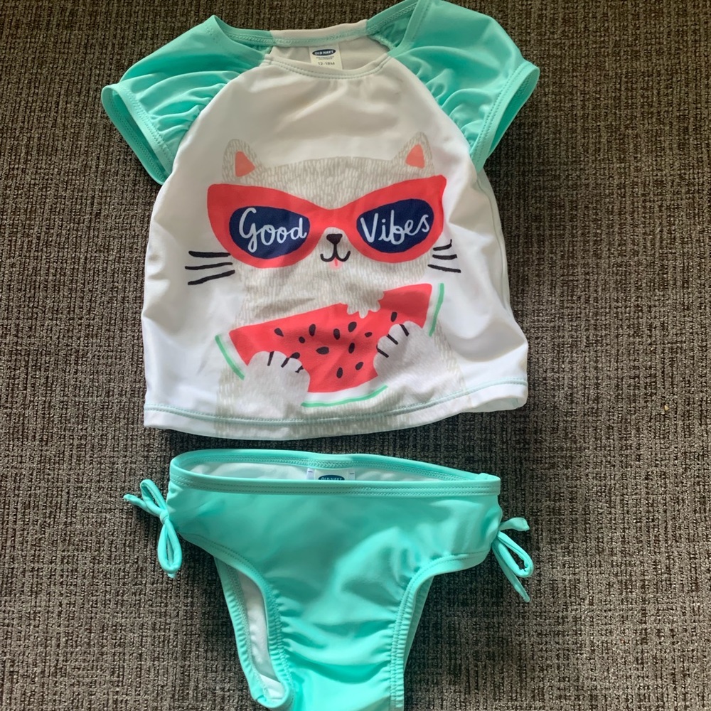 Baby clothes